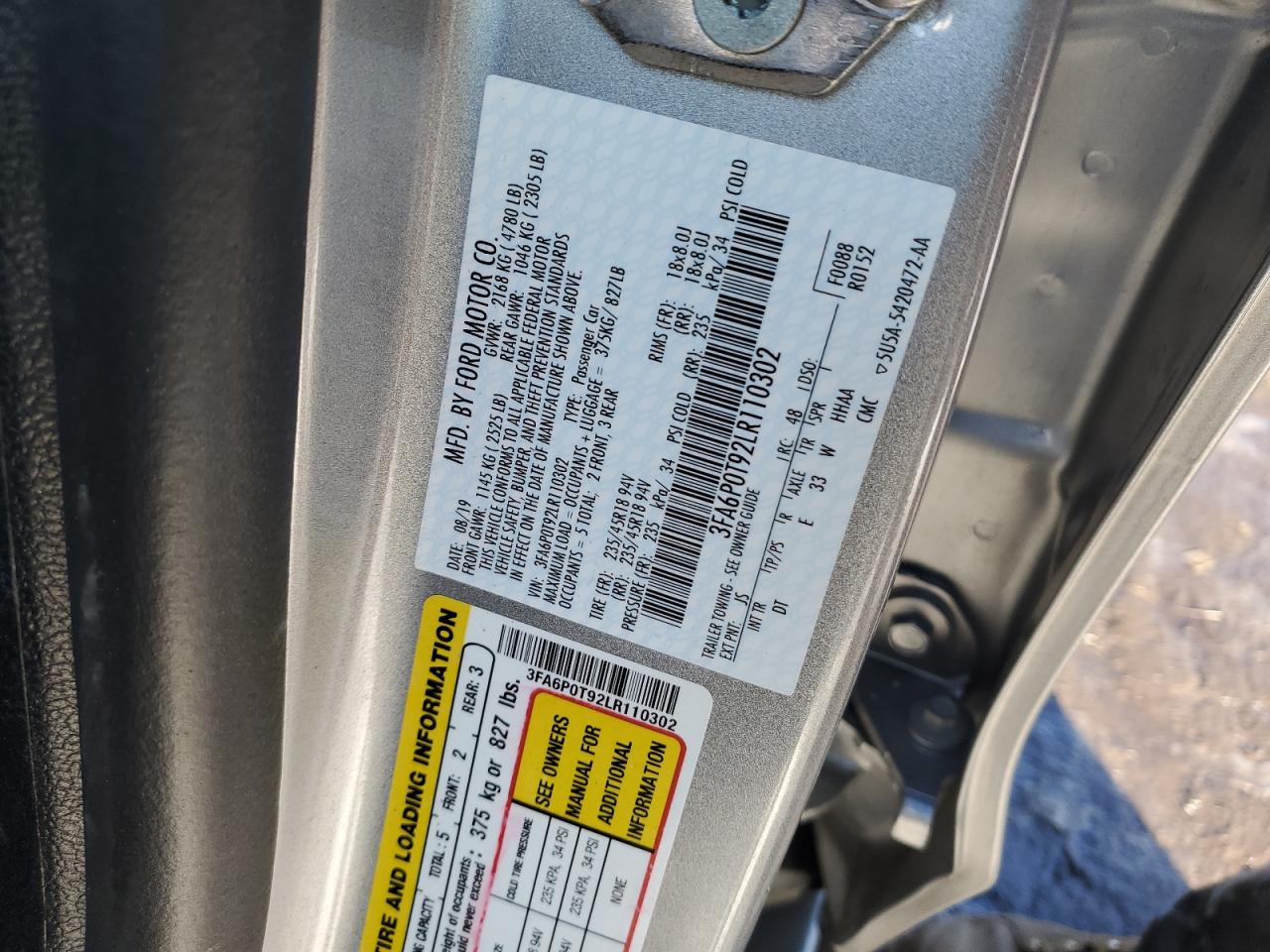 2020 Ford Fusion - Image 12