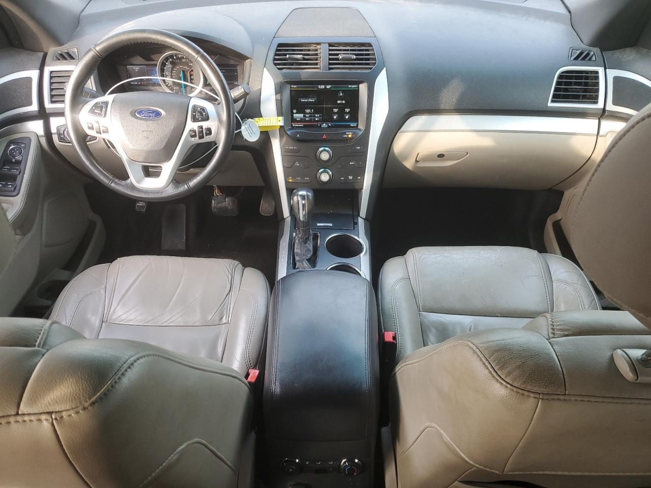 2014 Ford Explorer - Image 8