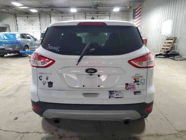 Паркетники FORD ESCAPE 2014 Білий