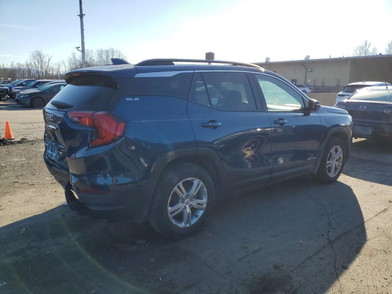 2020 GMC Terrain - Image 3