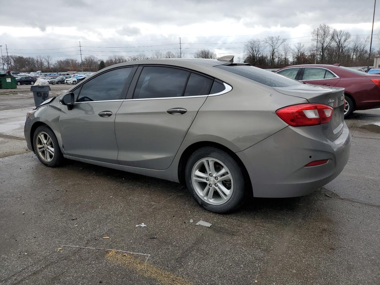 2017 Chevrolet Cruze - Image 2