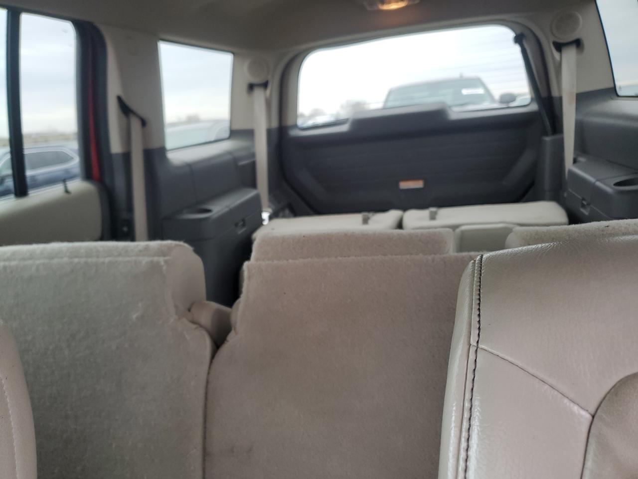 2011 Ford Flex - Image 10