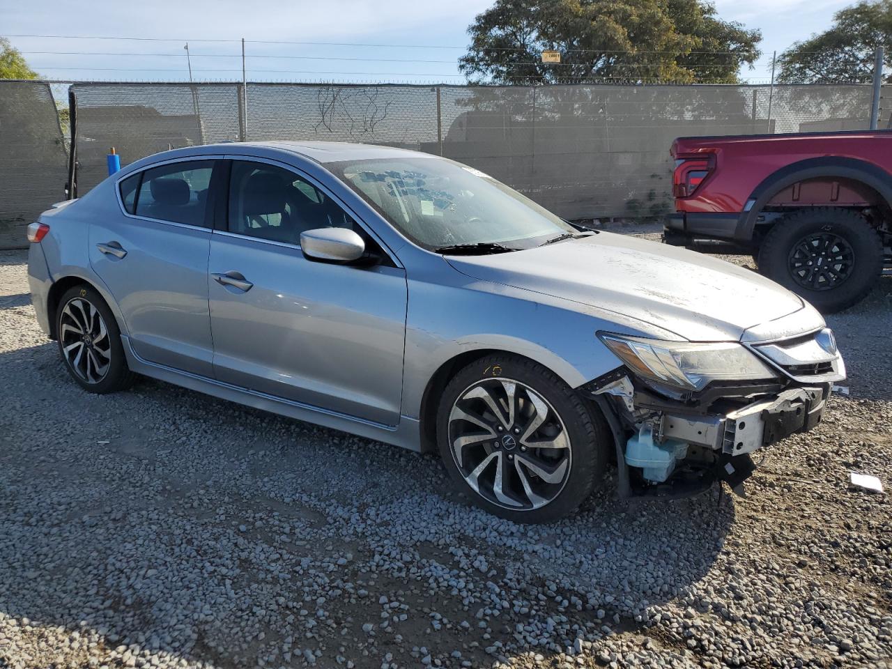 VIN 19UDE2F41JA004709 2018 ACURA ILX no.4