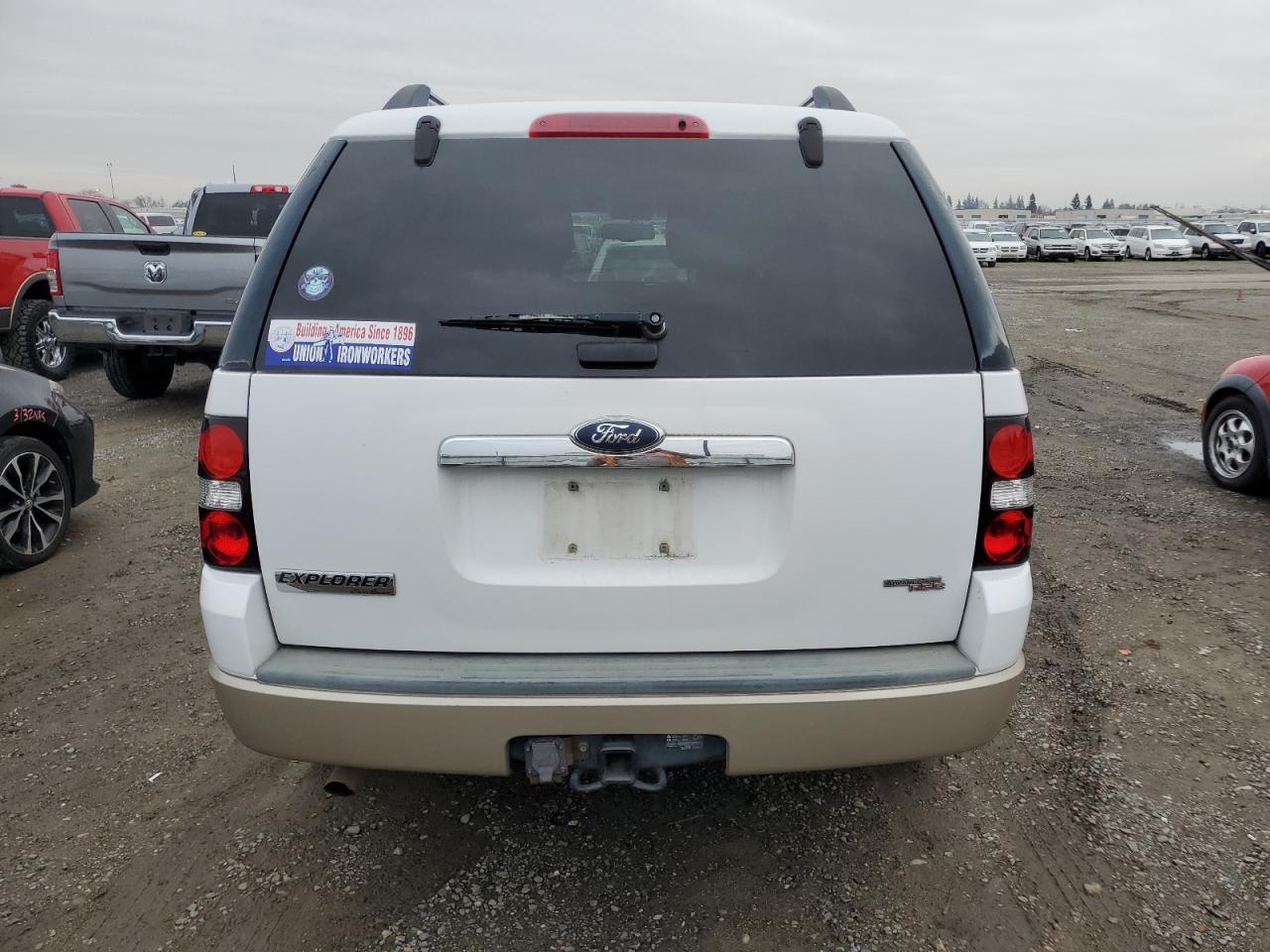 2007 Ford Explorer Eddie Bauer VIN: 1FMEU74E57UA93315 Lot: 86177784