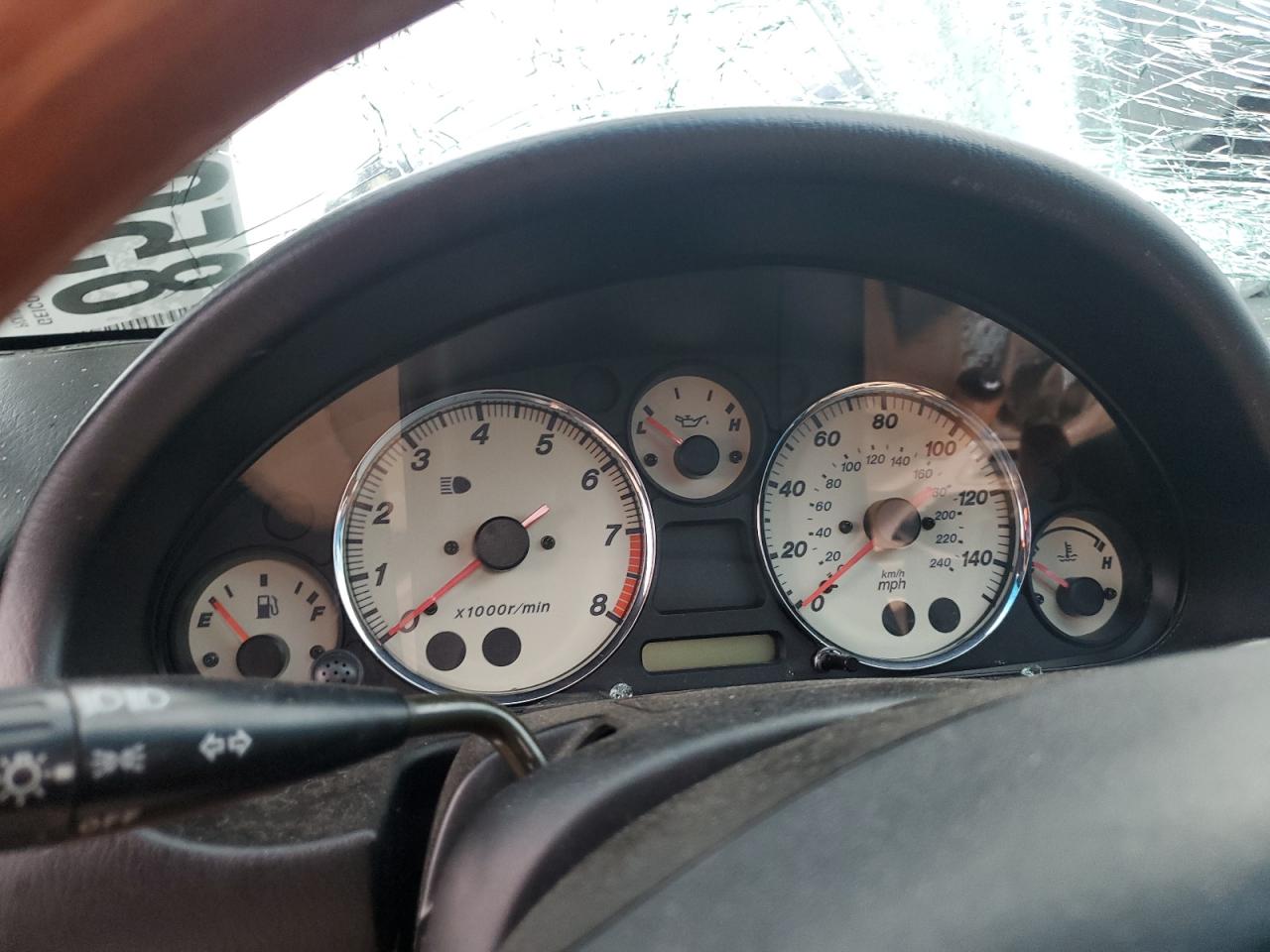 2001 Mazda MX-5 - Image 9