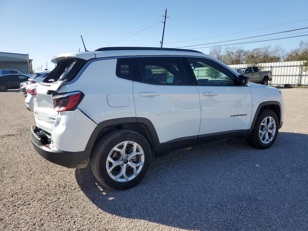 VIN 3C4NJDBN7ST522567 2025 JEEP COMPASS no.3