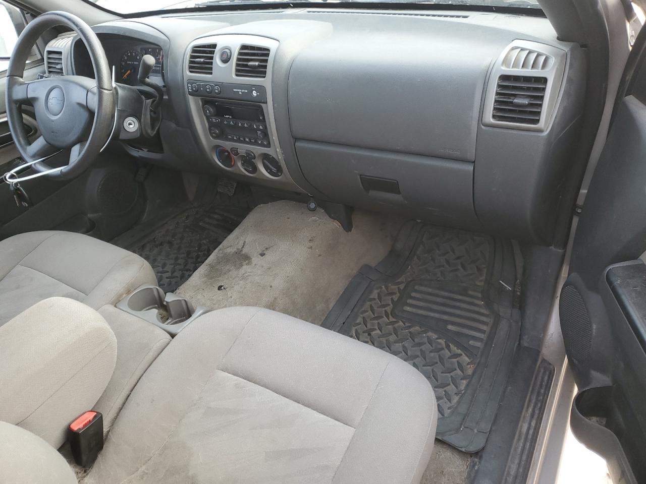 2005 Chevrolet Colorado - Image 8