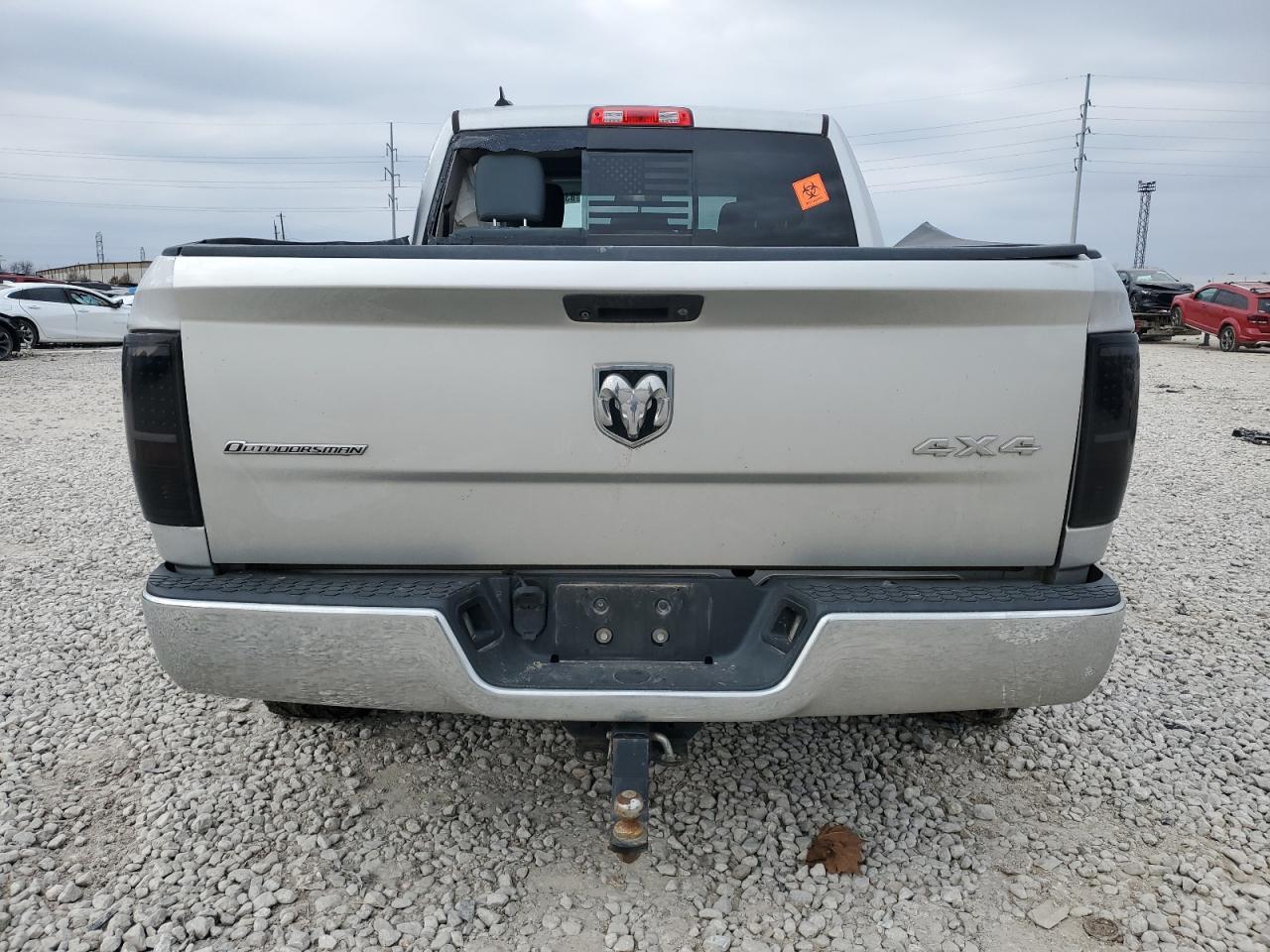 2016 RAM 1500 - Image 6