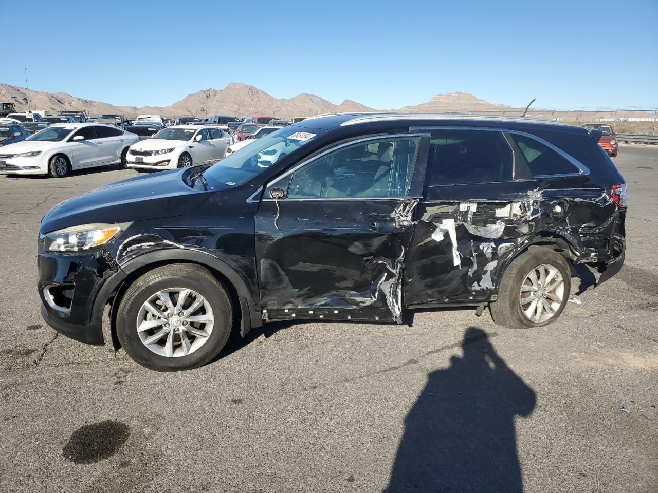 2017 Kia Sorento - Image 1