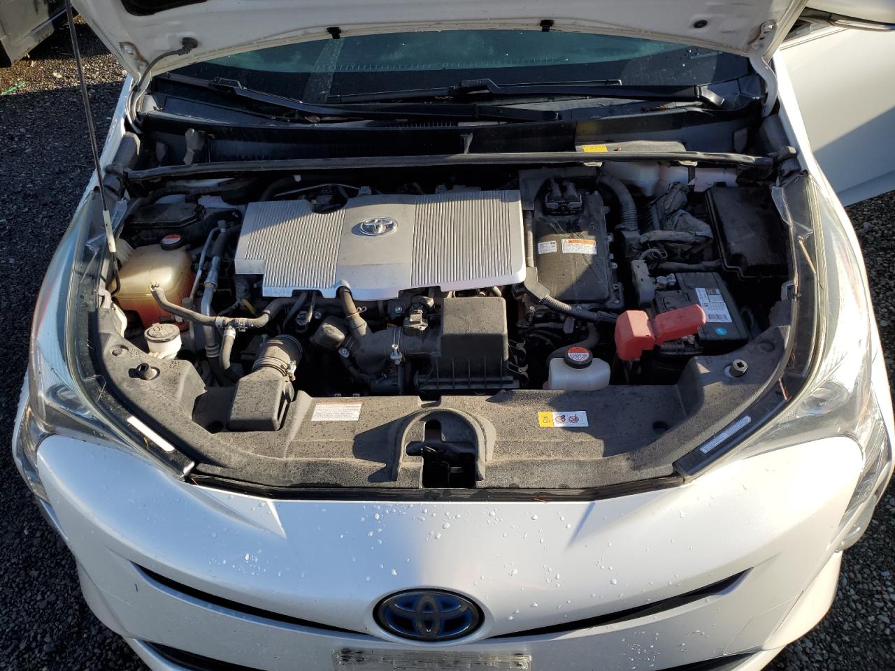 VIN JTDKARFU6G3016586 2016 TOYOTA PRIUS no.11