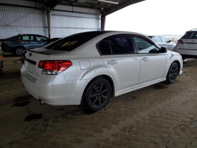  SUBARU LEGACY 2013 Белы