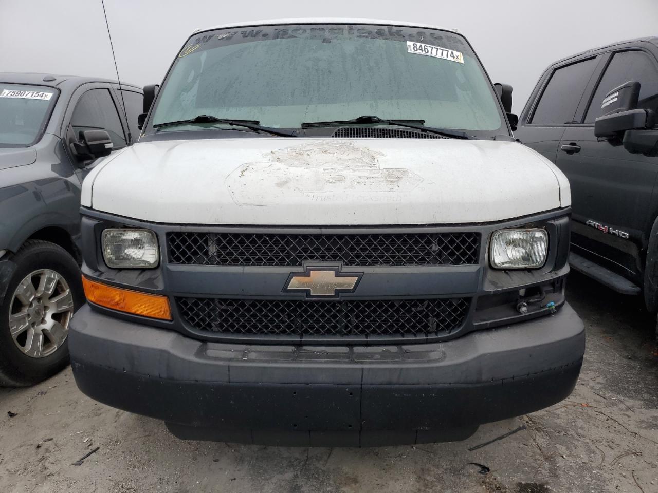 VIN 1GCWGAFF0G1198302 2016 CHEVROLET EXPRESS no.5