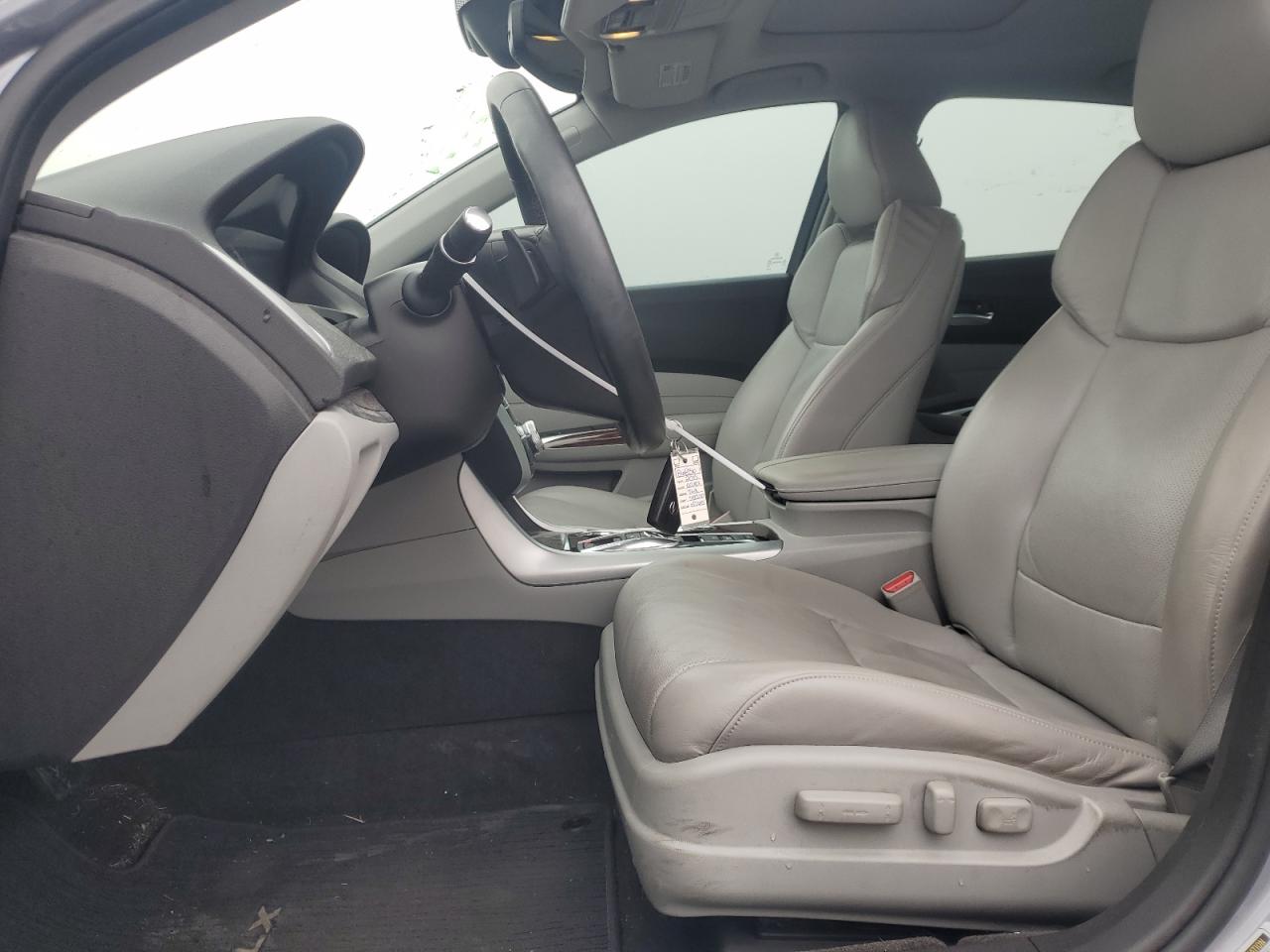 2015 Acura TLX - Image 7