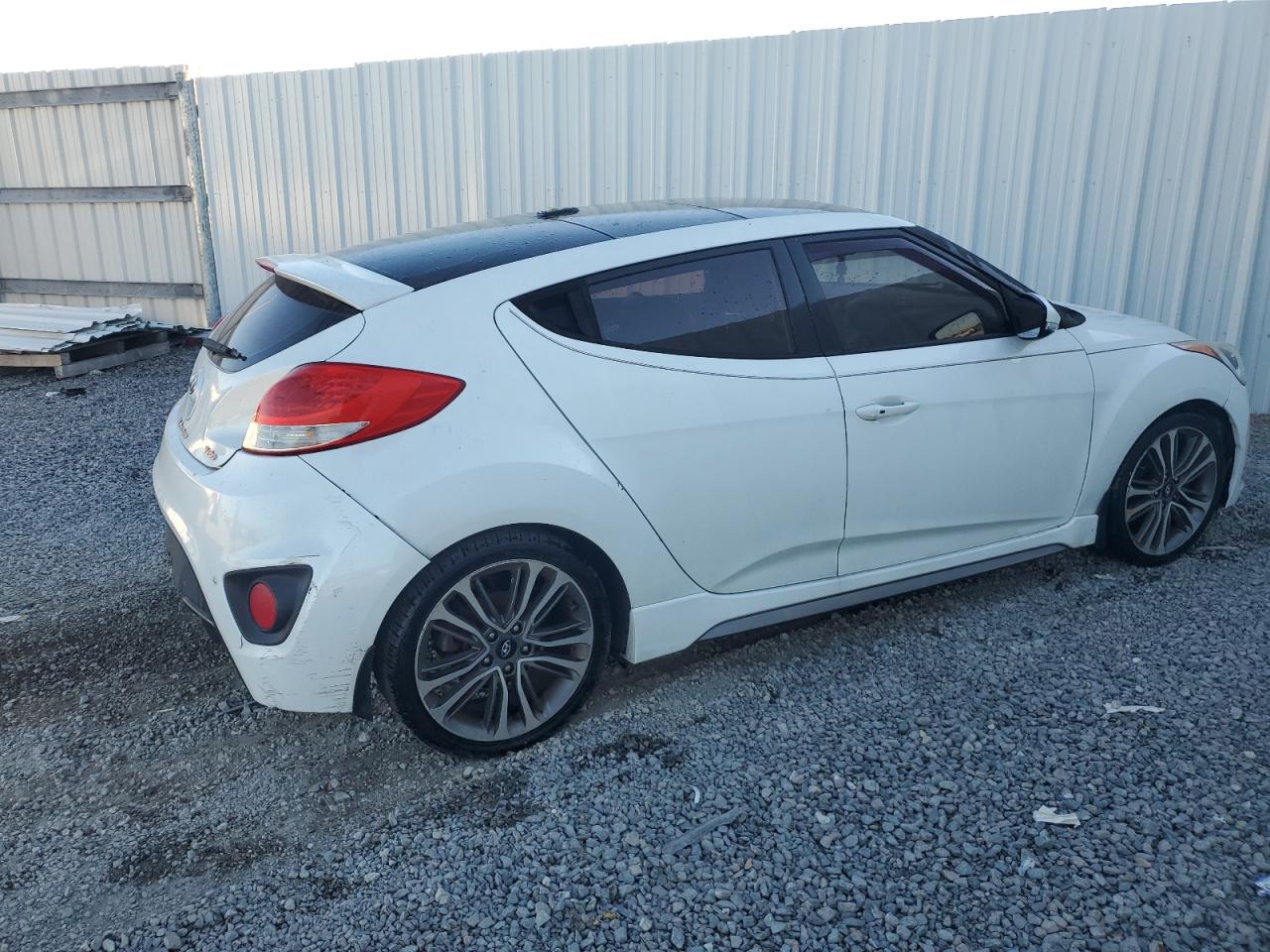 VIN KMHTC6AEXGU299139 2016 HYUNDAI VELOSTER no.3