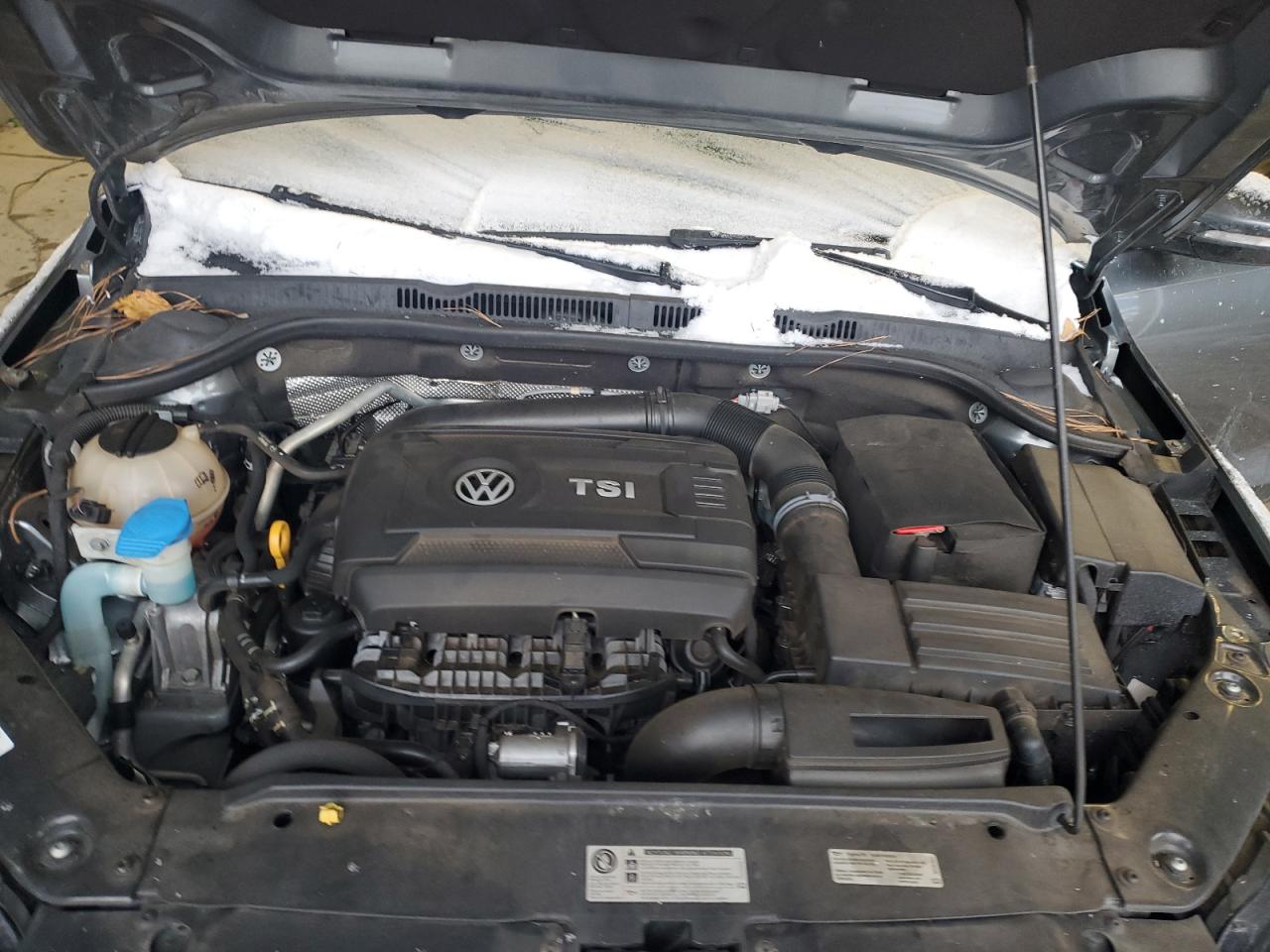 2017 Volkswagen Jetta - Image 11