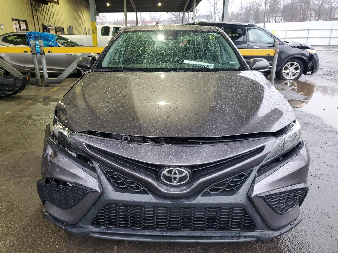 2022 Toyota Camry - Image 5