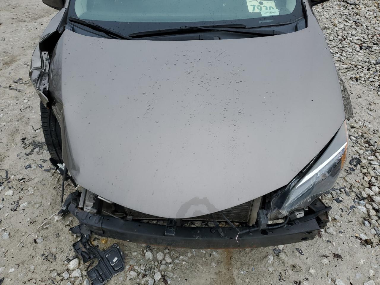2018 Toyota Corolla - Image 12
