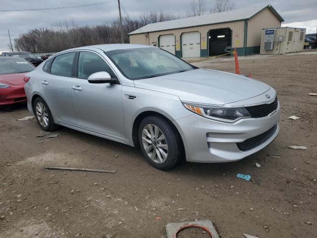  KIA OPTIMA 2017 Сріблястий