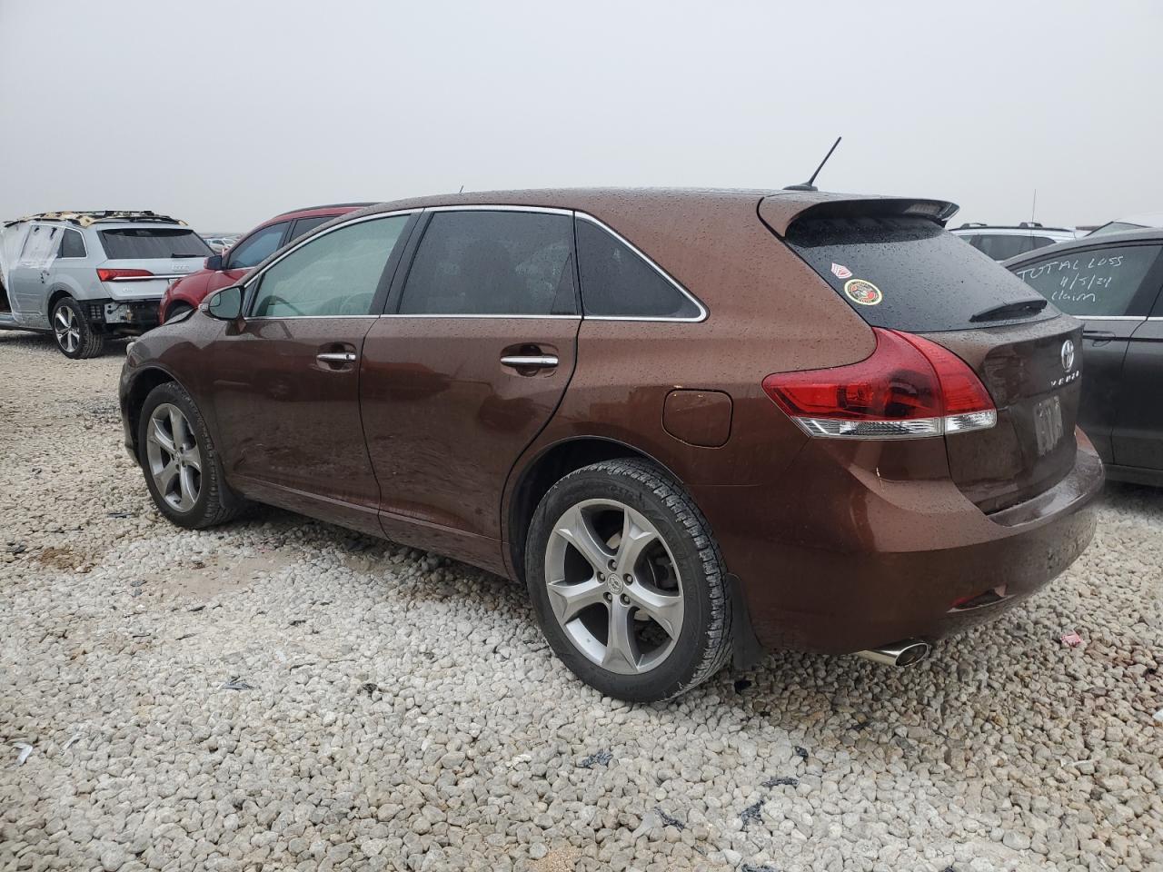 VIN 4T3ZK3BB8EU068857 2014 TOYOTA VENZA no.2