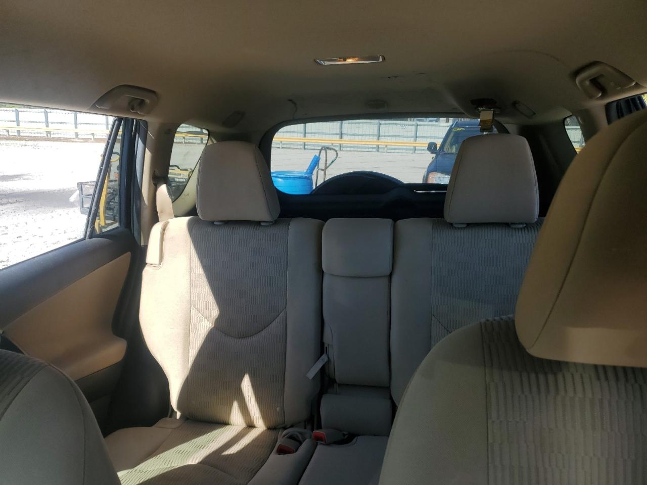 2012 Toyota RAV 4 - Image 10
