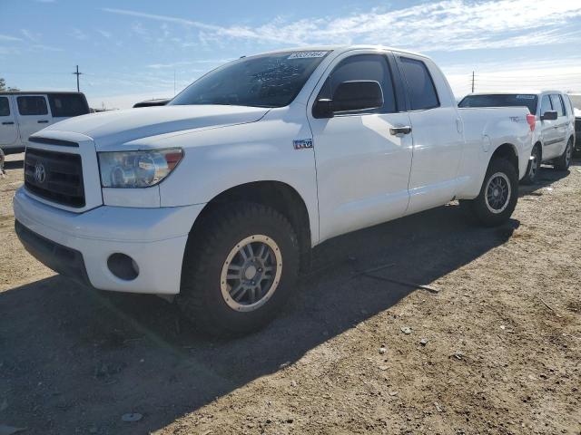  TOYOTA TUNDRA 2013 Белый