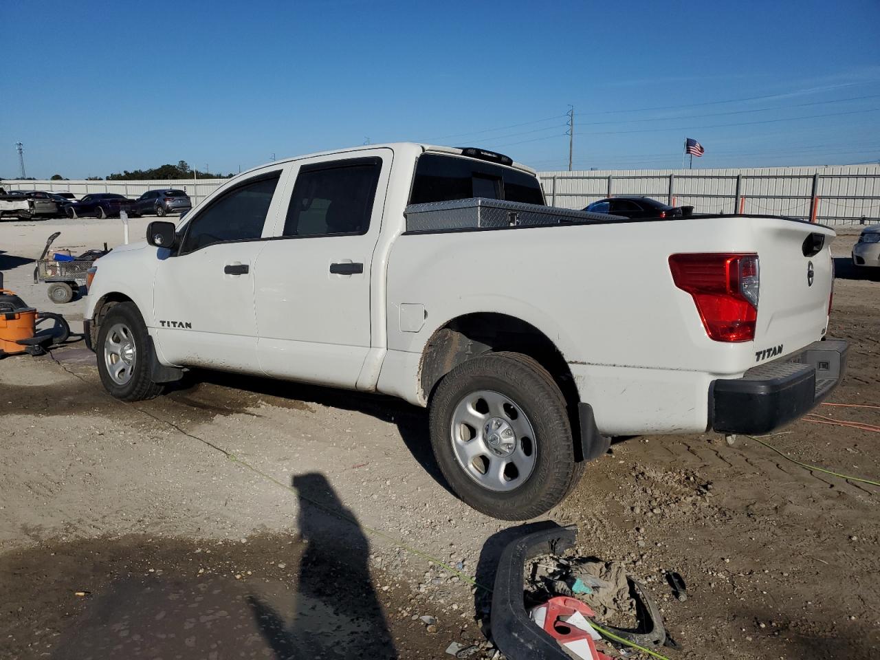 VIN 1N6AA1EJ0KN507329 2019 NISSAN TITAN no.2