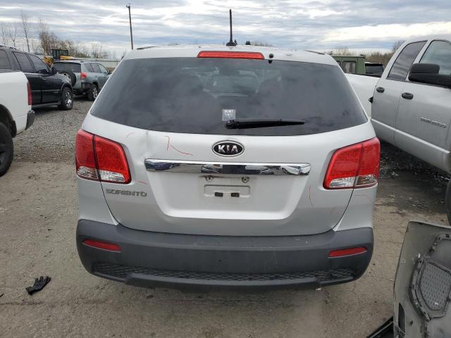  KIA SORENTO 2012 Серебристый