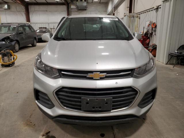  CHEVROLET TRAX 2017 Silver