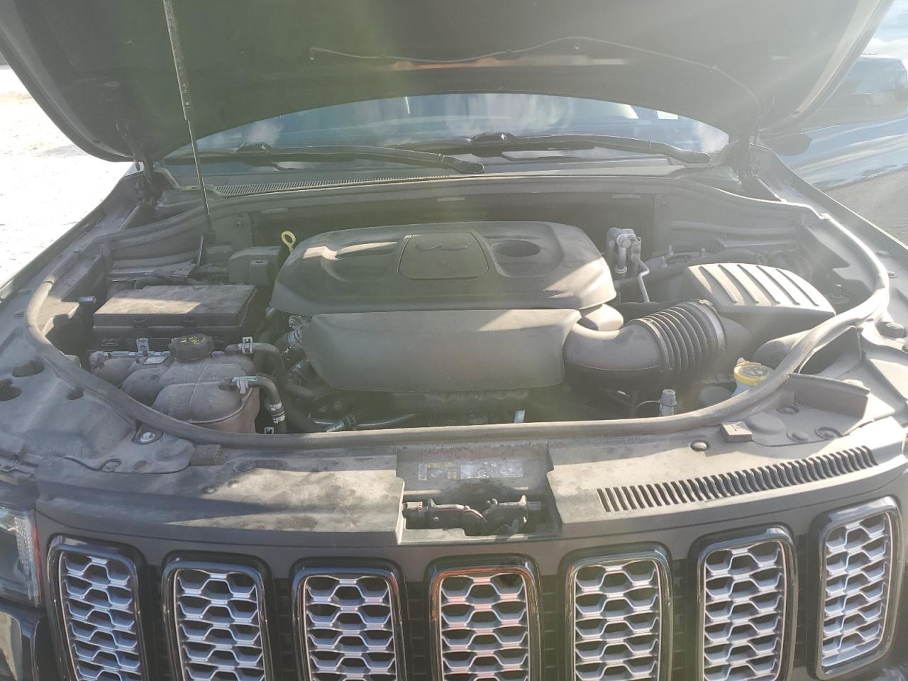 2020 Jeep Grand Cherokee Laredo VIN: 1C4RJFAG0LC398834 Lot: 85255264