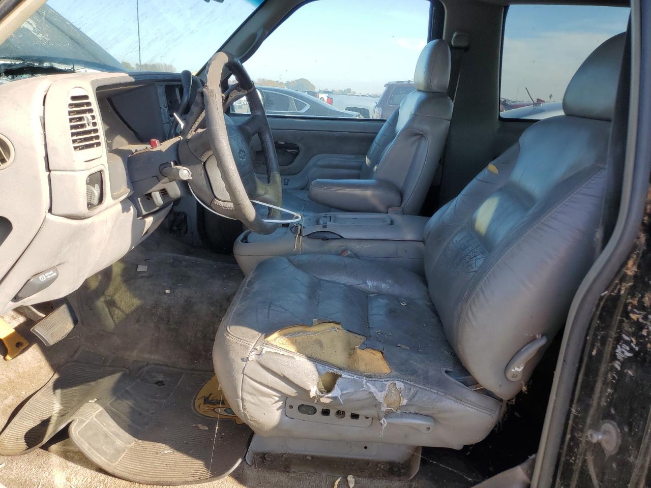 1996 Chevrolet Tahoe K1500 VIN: 3GNEK18R9TG128883 Lot: 83367764