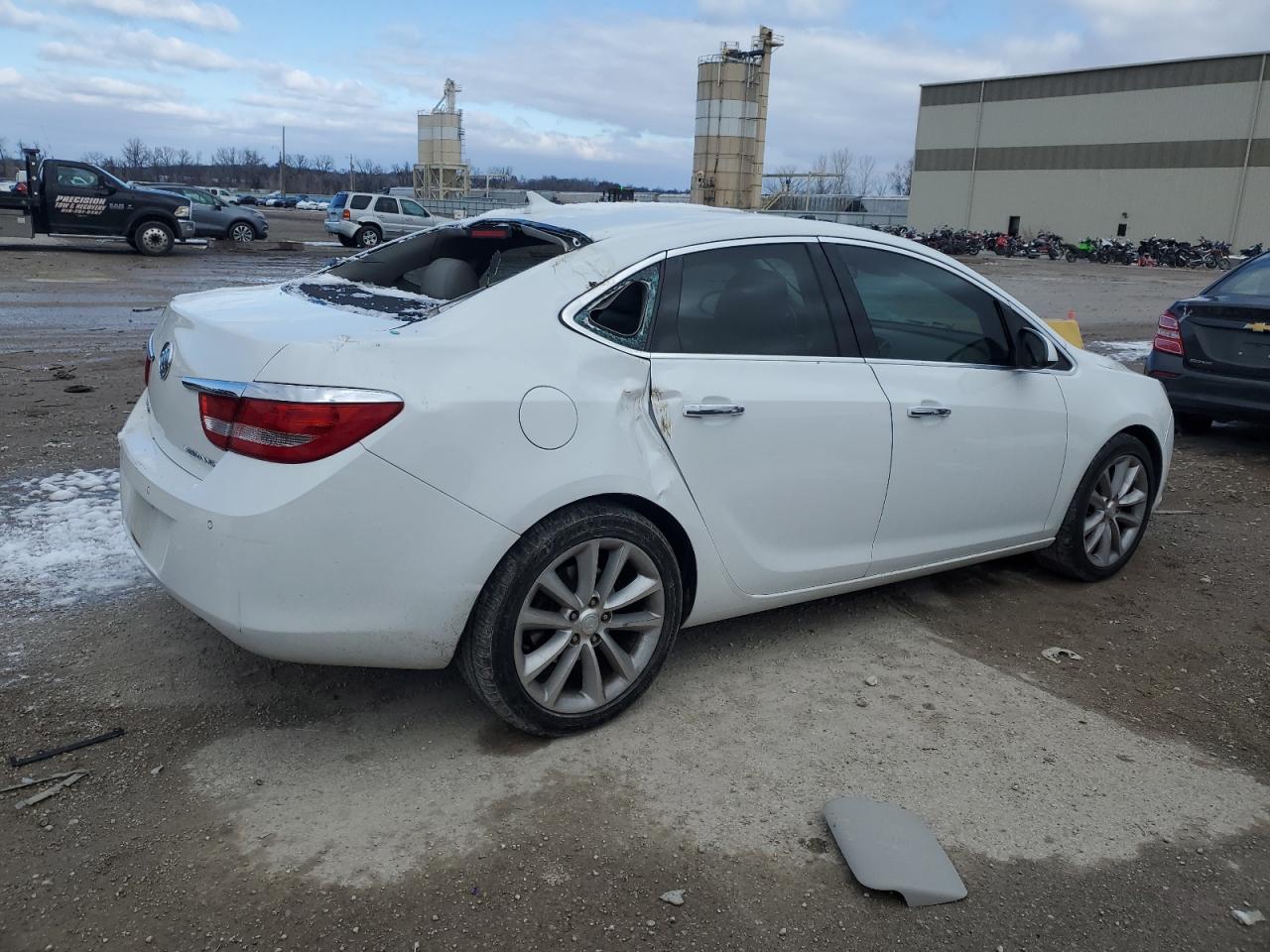 2014 Buick Verano - Image 3