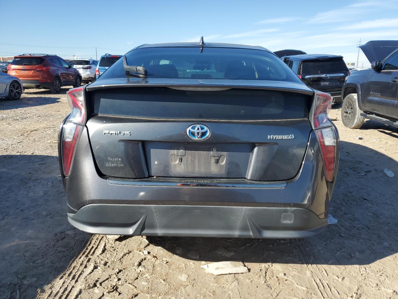 2016 Toyota Prius - Image 6