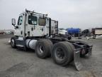2017 Freightliner Cascadia 125  for Sale in Bakersfield, CA - Front End