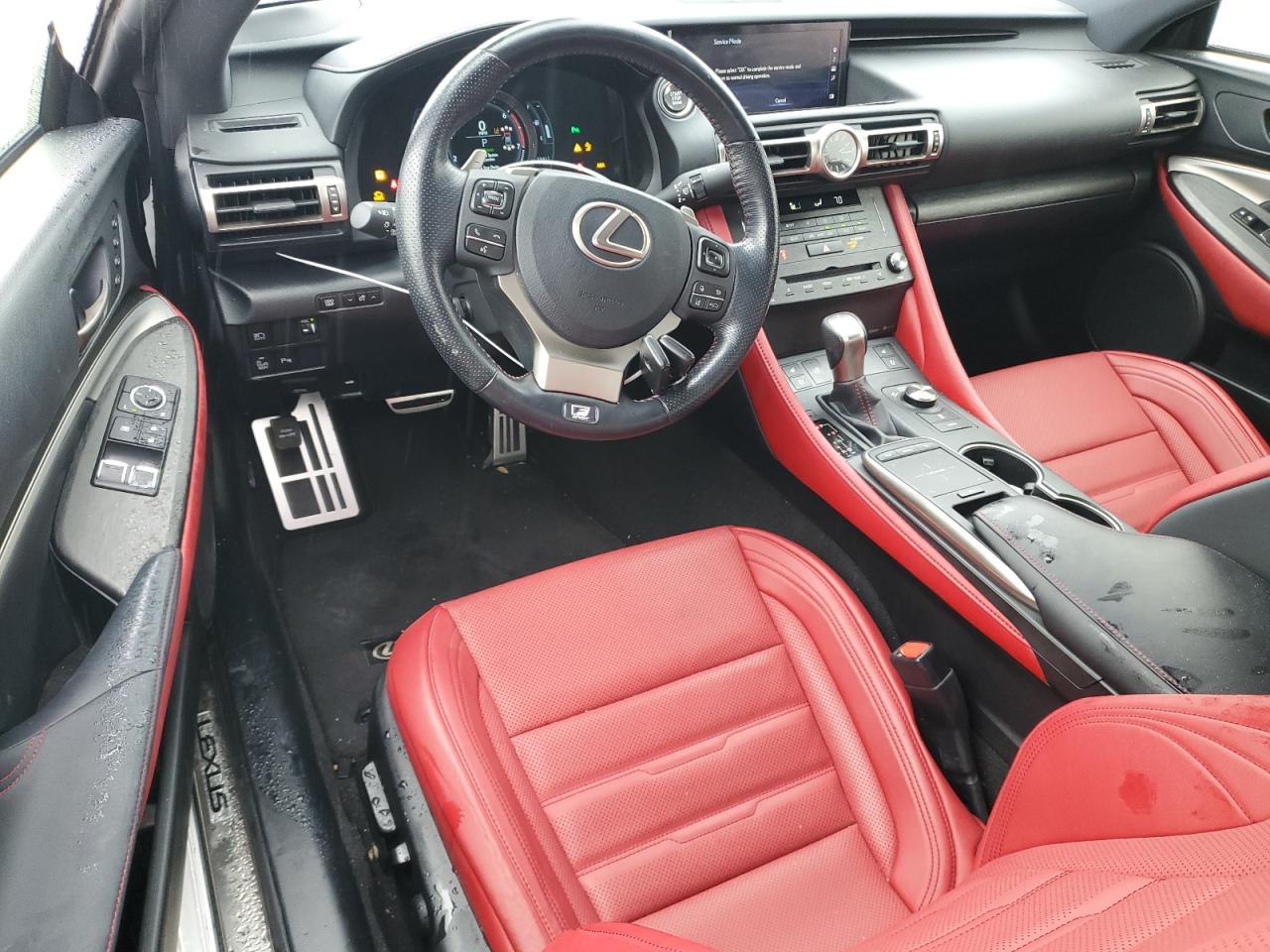 2020 Lexus RC - Image 8