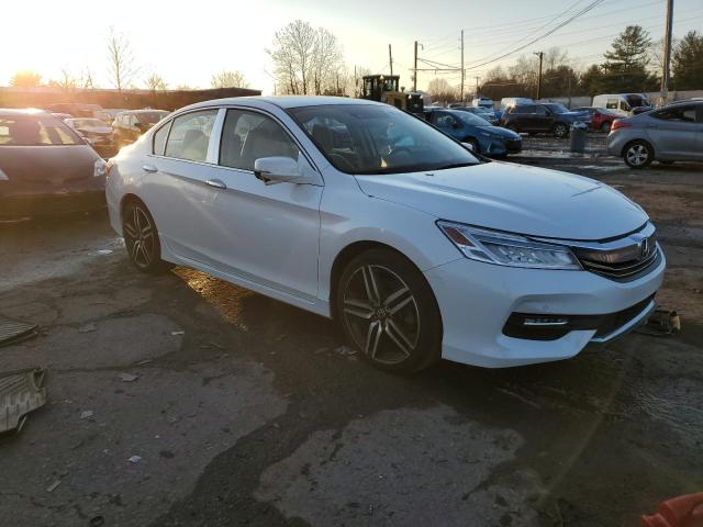  HONDA ACCORD 2017 Biały