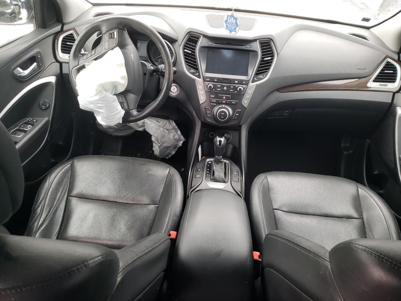 2017 Hyundai Santa Fe Se VIN: KM8SNDHF0HU210883 Lot: 86532074