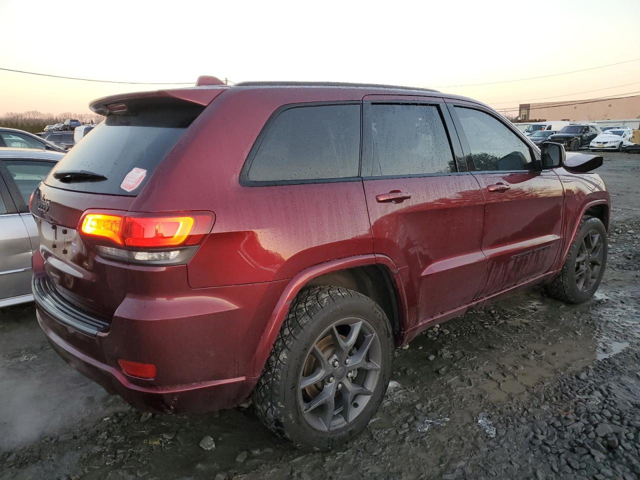 2021 Jeep Grand Cherokee - Image 3