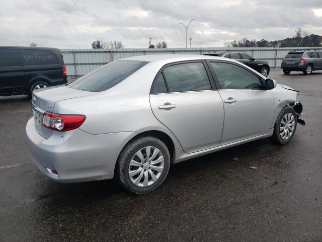 Седаны TOYOTA COROLLA 2013 Серебристый