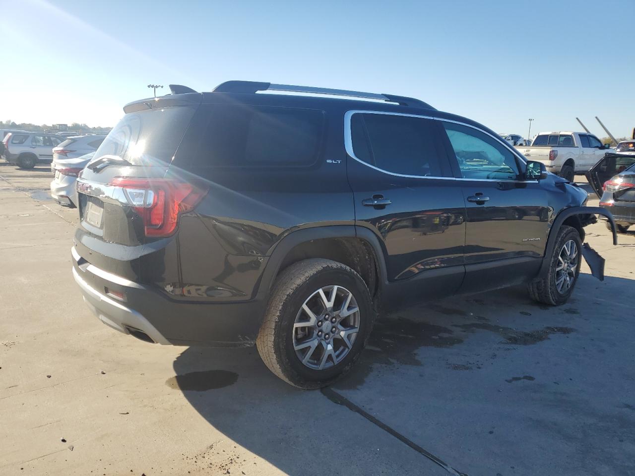2020 GMC Acadia - Image 3