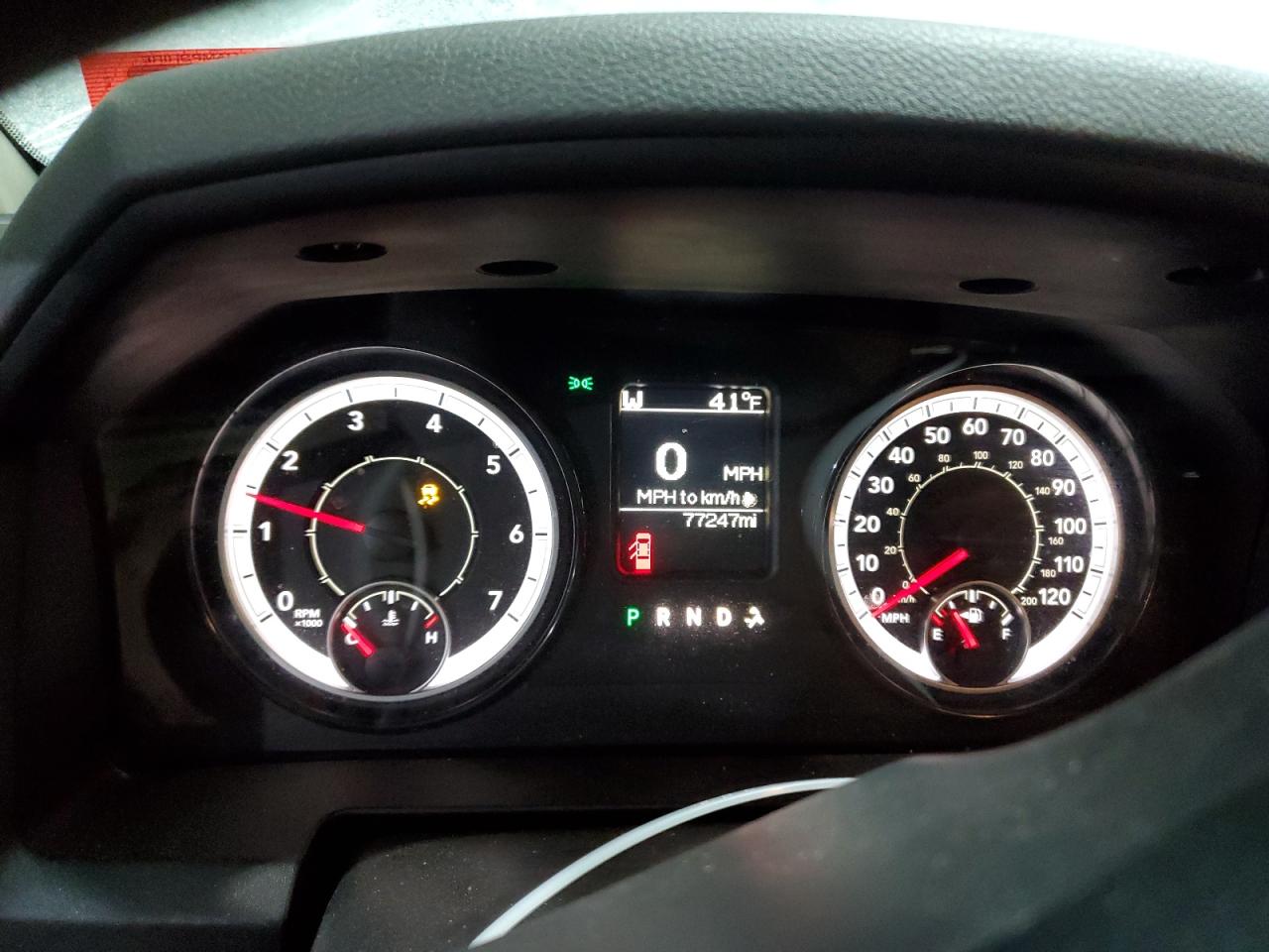 2018 RAM 1500 - Image 9