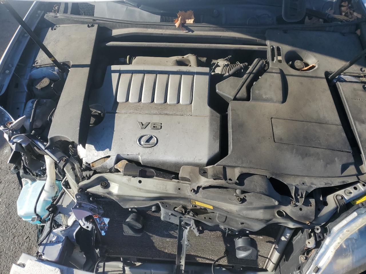 2010 Lexus ES - Image 11