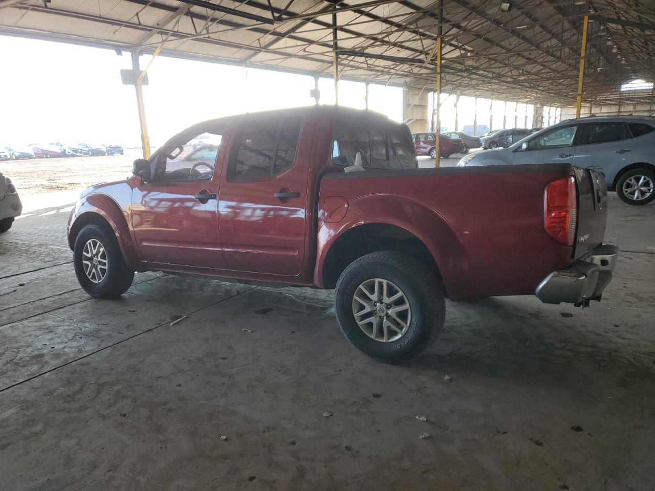 2015 Nissan Navara (Frontier) - Image 2