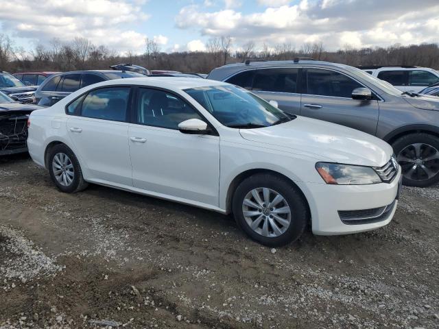  VOLKSWAGEN PASSAT 2012 Белы
