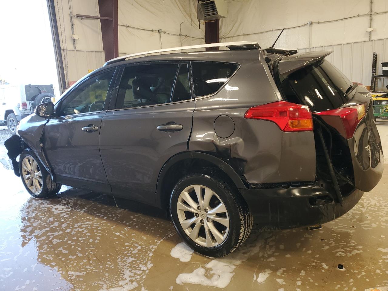 2014 Toyota RAV 4 - Image 2