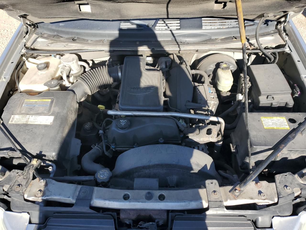2004 GMC Envoy - Image 12