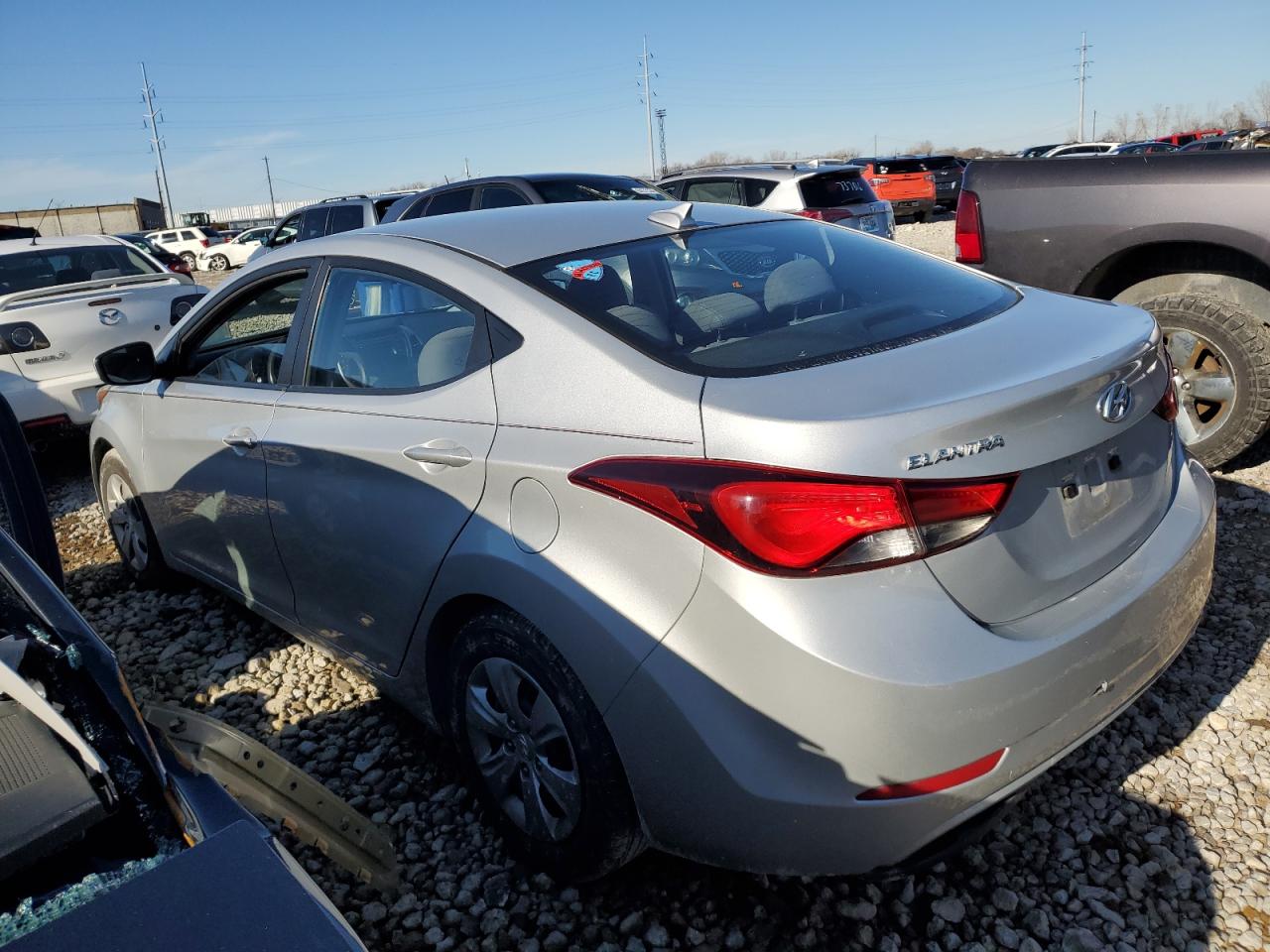 VIN 5NPDH4AE5GH727059 2016 HYUNDAI ELANTRA no.2