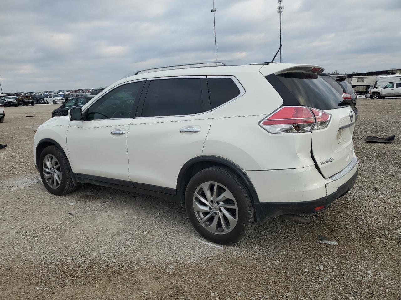 VIN 5N1AT2MT7EC858885 2014 NISSAN ROGUE no.2