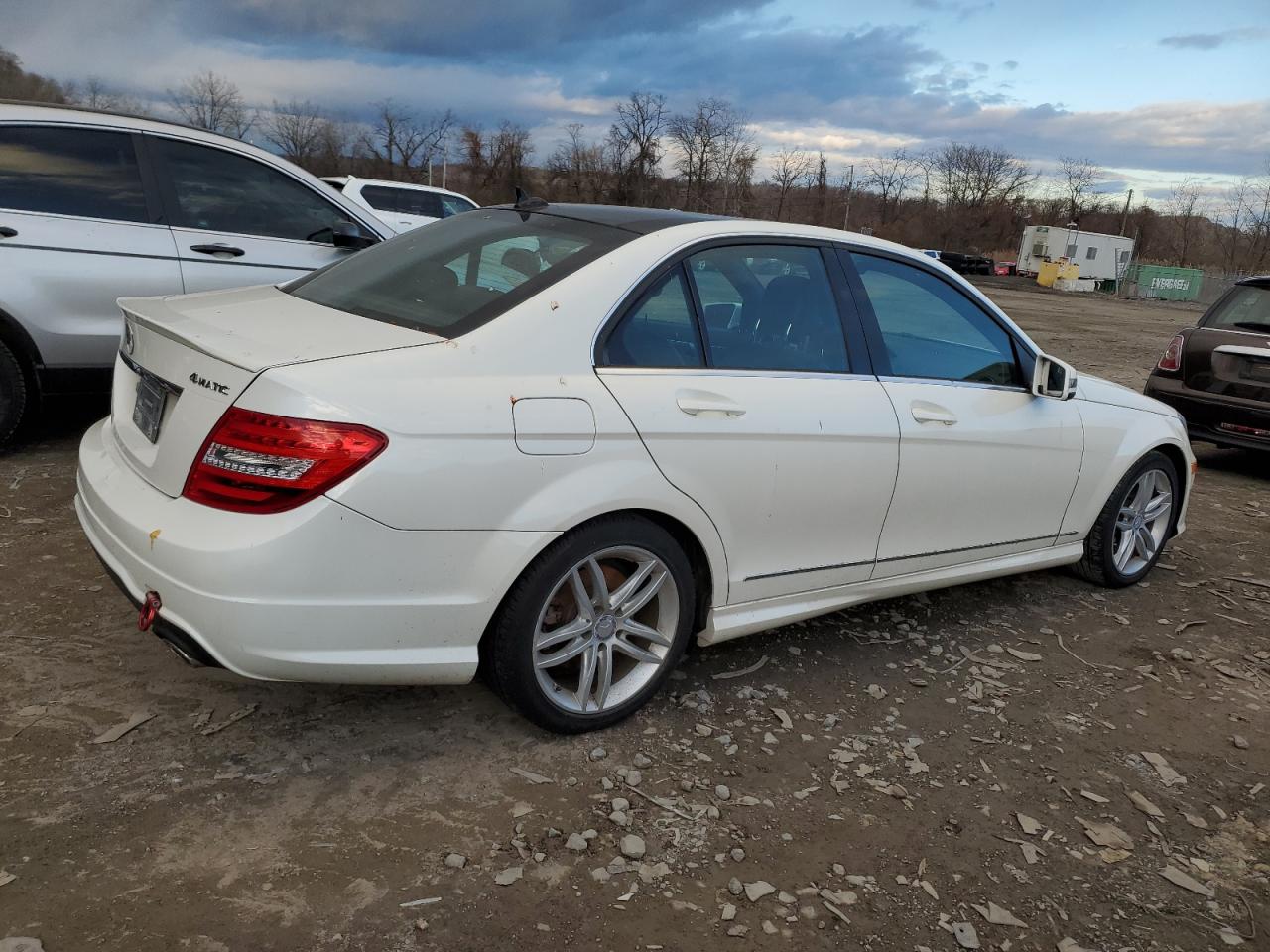 VIN WDDGF8AB6EG194310 2014 MERCEDES-BENZ C-CLASS no.3