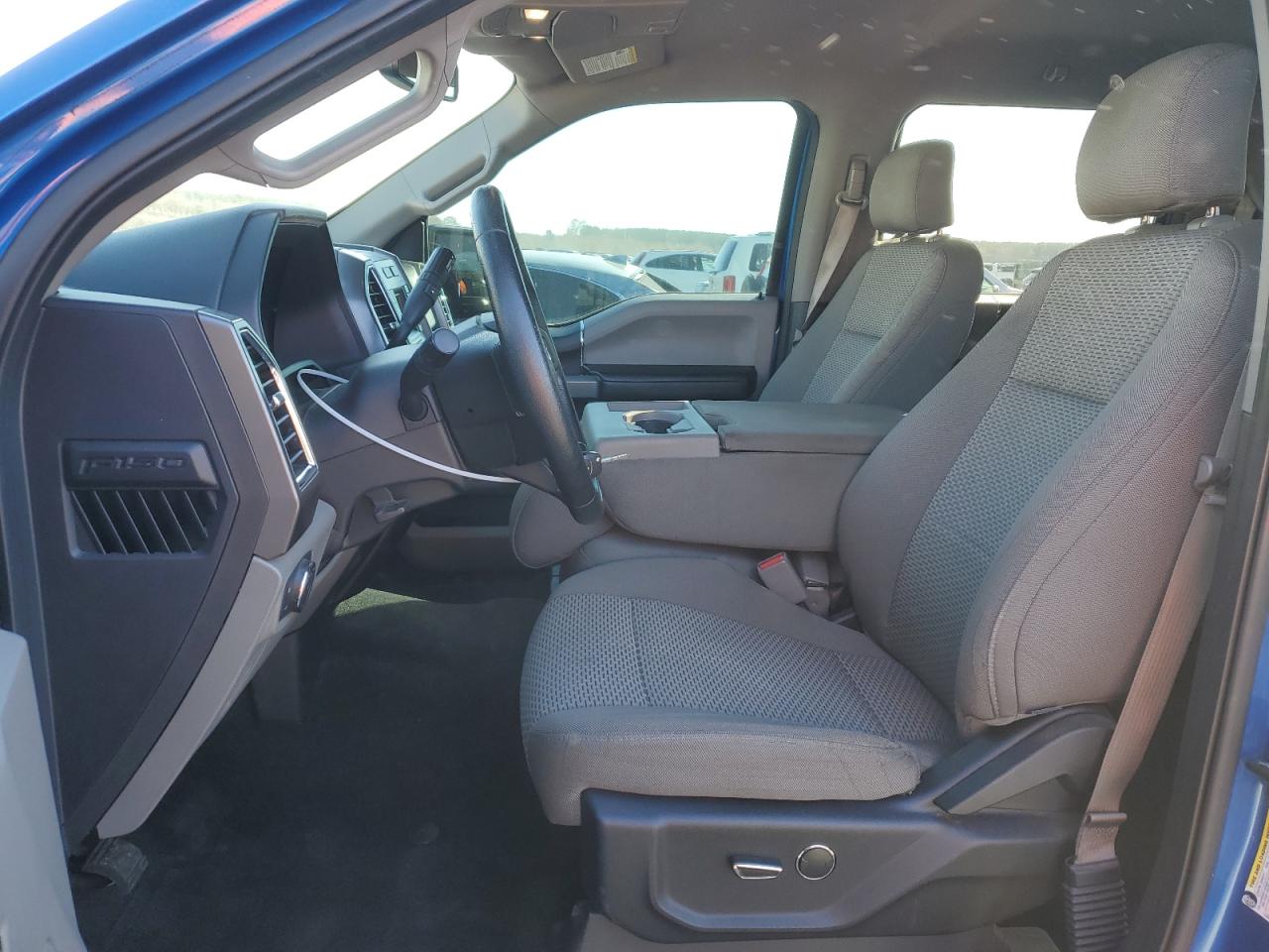 2015 Ford F-150 - Image 7