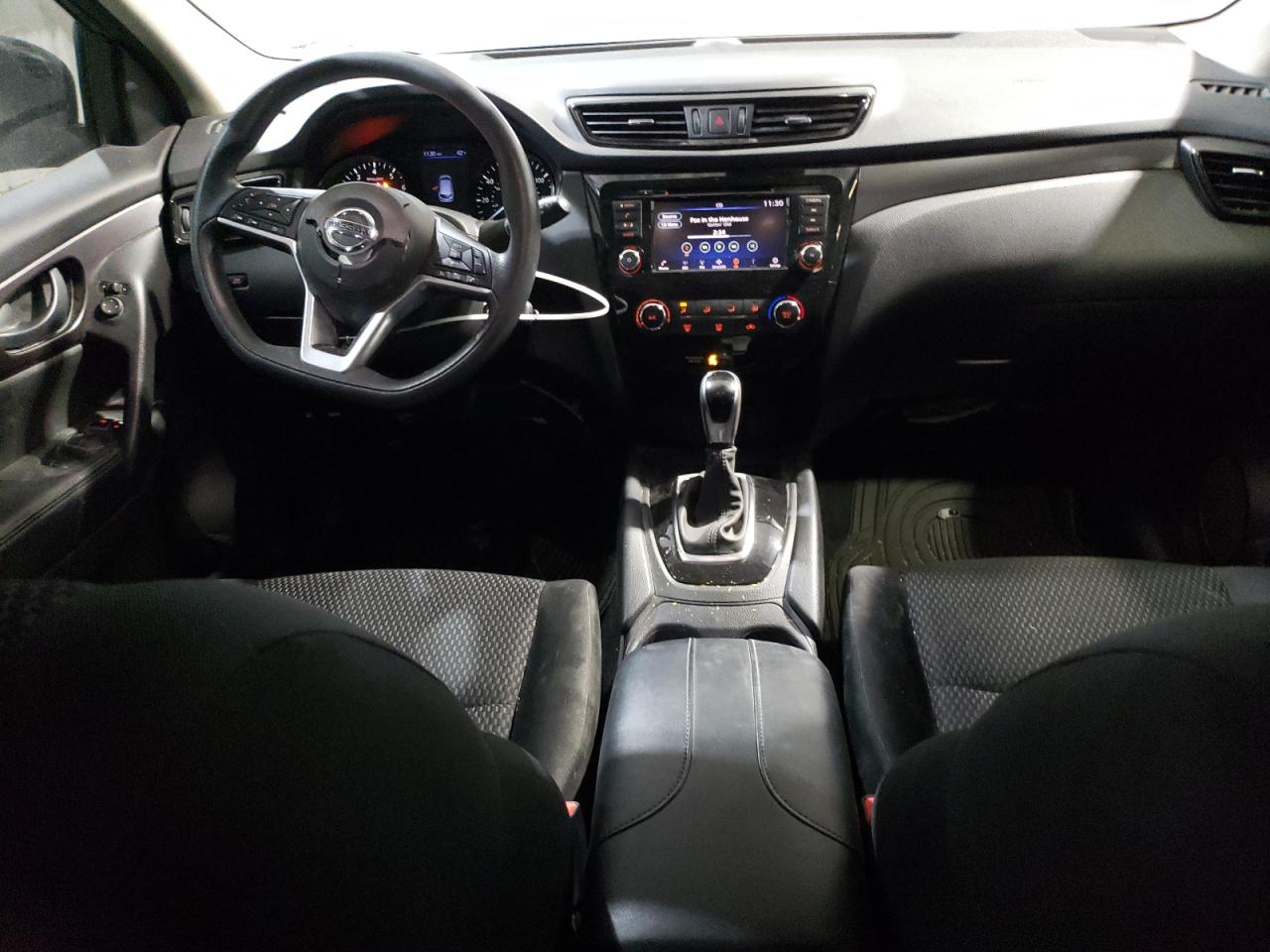 2020 Nissan Rogue - Image 8